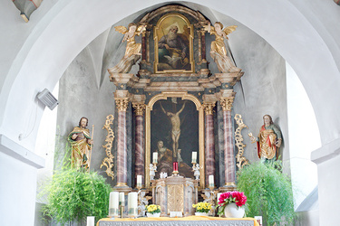 Altar der Pfarrkirche St. Peter und Paul, Westheim Altar der Pfarrkirche St. Peter und Paul, Westheim