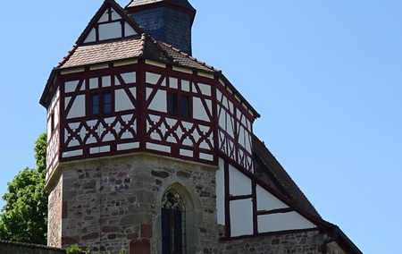 Gotische Wehrkirche "Maria Geburt", Untereschenbach