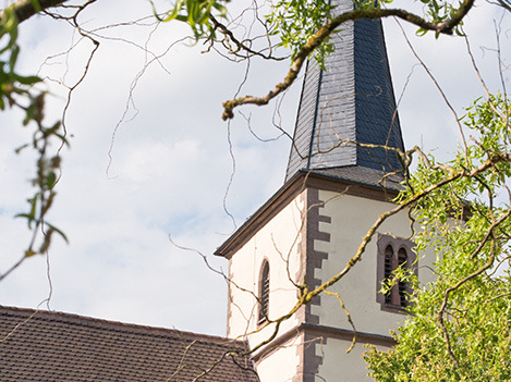Außenansicht der Pfarrkirche St. Peter und Paul, Westheim